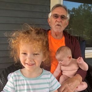 Meet your Posher, Tom